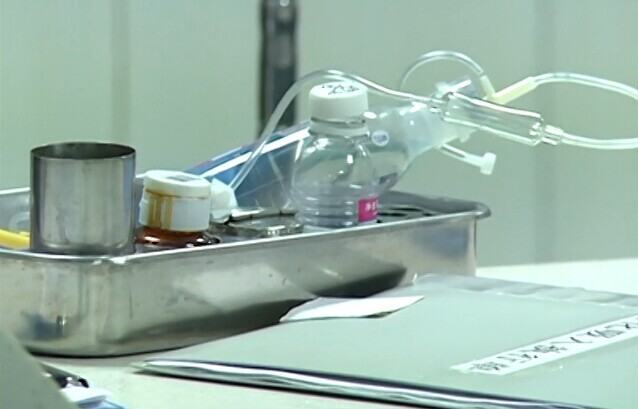 2(d芋n)入ICU父母不烯不棄