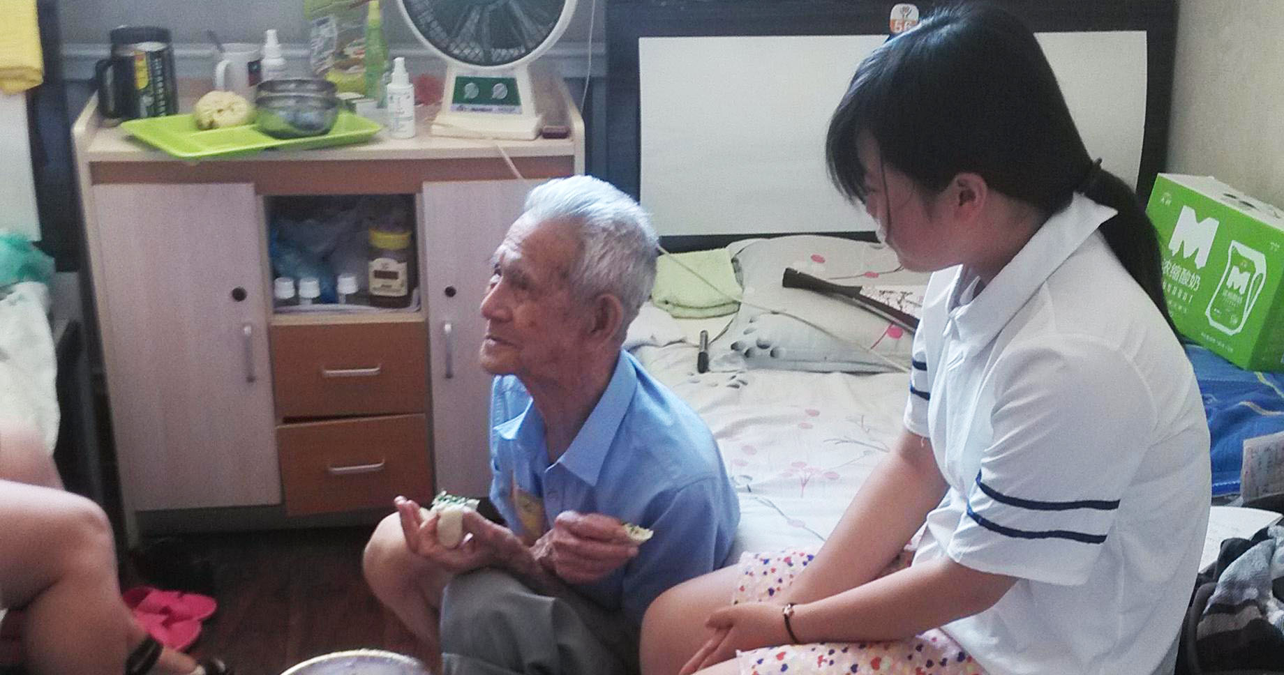 ʯ���Ӵ�W(xu��)�����L����(zh��n)�ϱ���(sh��)�`�أ�ʯ�����������е�