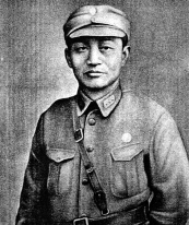 ������(1905��1933)���ֆ����ؑc���_�h����1925��12�¿���V���S��܊У3�ڲ����ƣ�1926�ꮅ�I(y��)����У��(d��n)��4��5��6�ڽ̹���1932�궬�·�������܊��17܊25����75�õ�149�F(tu��n)��У�F(tu��n)�L���v���ݓ�(d��n)�γǷ���1933��3�£��ʲ��S��꠱��Ϻӱ�������ǰ�ڌ��oĸ�H�����һ�����зQ������܊ռ�I(l��ng)�˖|��ʡ���F(xi��n)���M(j��n)���L�ǣ����������Σ�������ʲ����������c��܊��������(zh��n)���������ԃ������3��11�գ������ںӱ�ʡ�ű�������܊�����������Џ��������r��28�q���˺�����������׷������܊�ٌ���