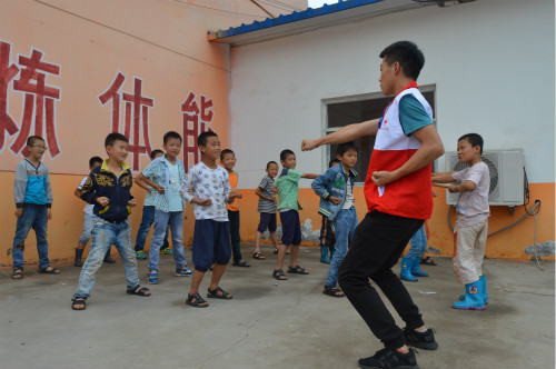 �x�ЌW(xu��)Ժ�tʮ��ů��־Ը����(w��)꠵�ɽ��ʡ�����н��ڿh��Ȫ�l(xi��ng)־Ը����(w��)�����Ȫ�l(xi��ng)�ĺ��ӂ��_�O(sh��)��ȭ���n�����g(sh��)�n�������w�|(zh��)�����M��������ȫ��l(f��)չ��