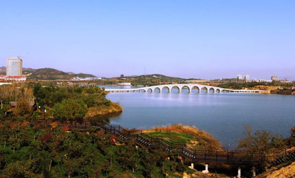 �������h(yu��n),���ҹ�������ʮ����������h(yu��n)�аl(f��)���˷��츲�ص�׃������ǰ������ƽ���S��·׃���ˬF(xi��n)�ڌ����İ��ʹ�·���s�݅�����ˮ��׃�����������e�ʘ��Ĺ��@������Ԕ��(x��)�������C(j��)е2 �����h(yu��n) Ͷ�� 